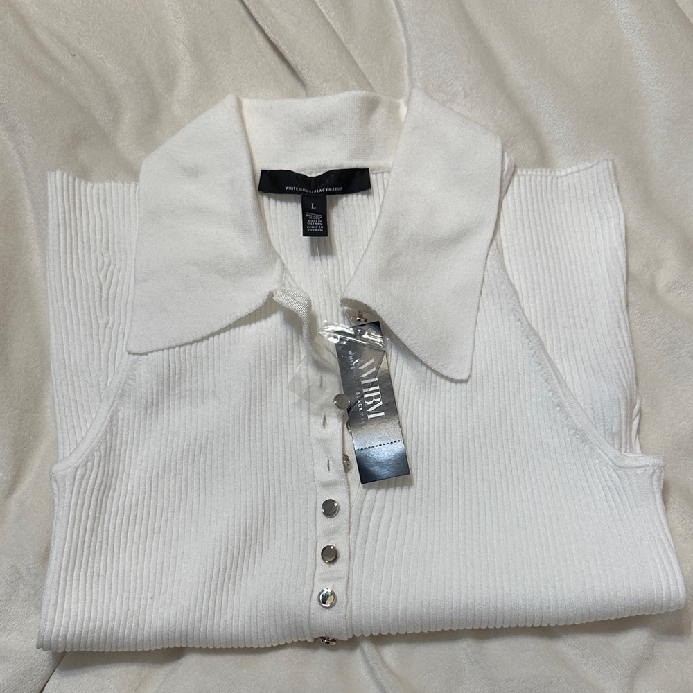 White House Black Market Ecru Ribbed Henley Top